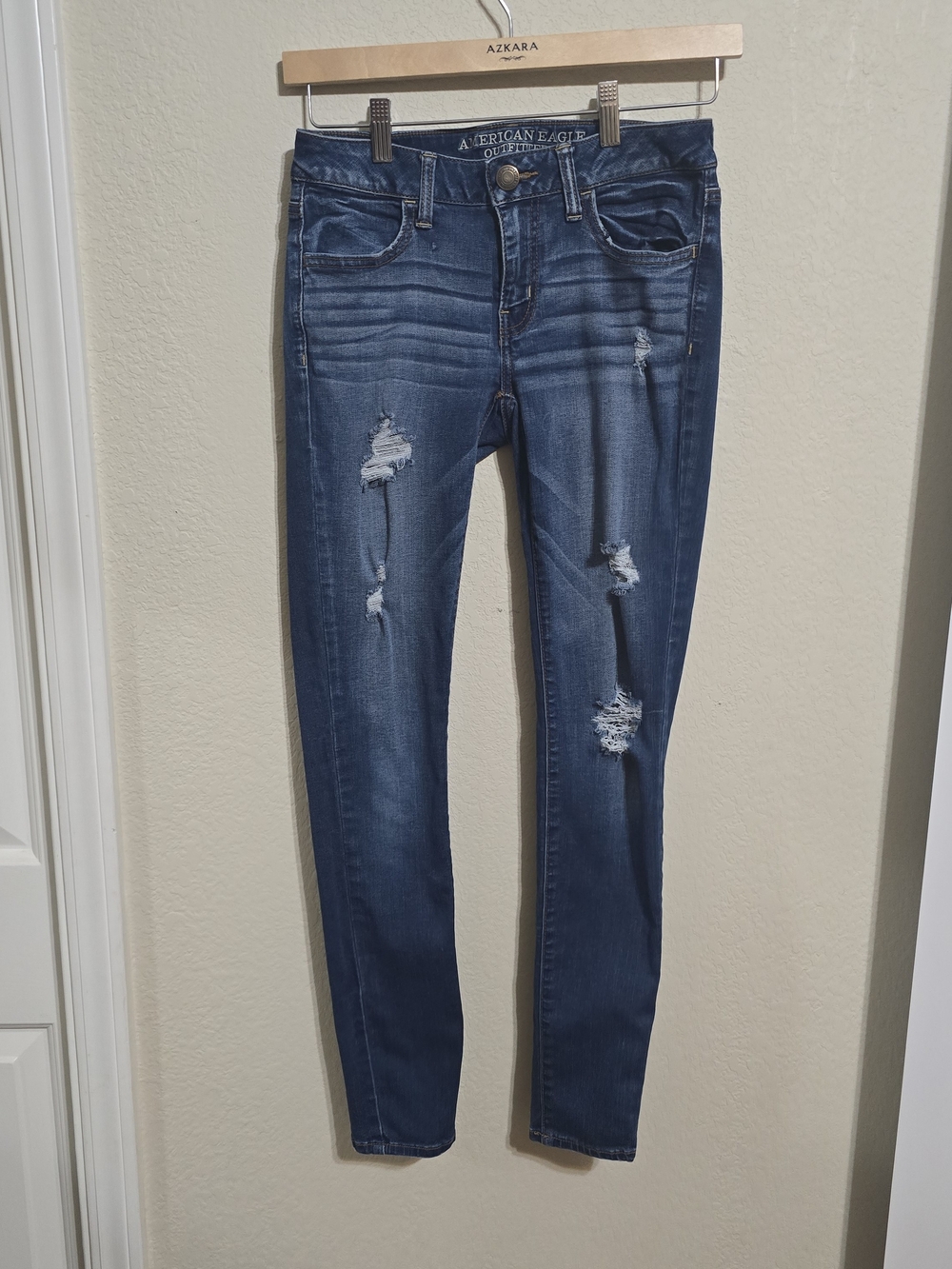 American Eagle Outfitters Blue Distressed Skinny Jeans